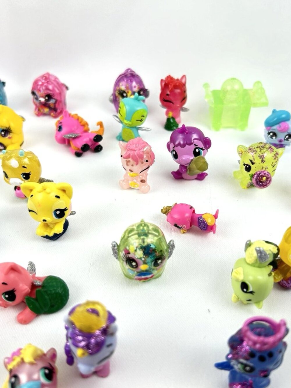 Hatchimals Colleggtibles Large Lot Figures + Unicornix Glide - Picture 3 of 16